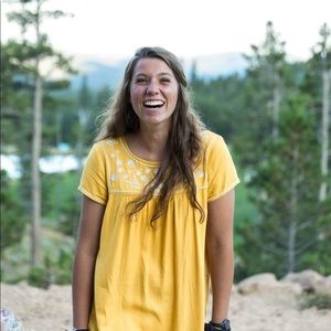 Meet your Posher, Abby